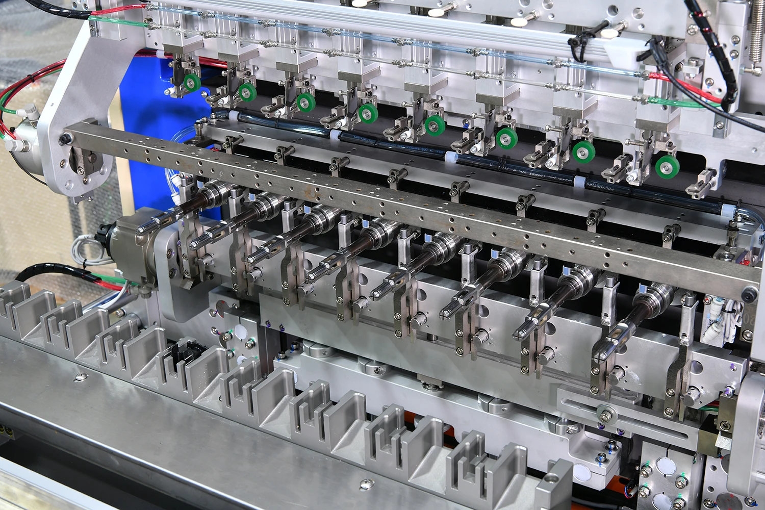 Custom robotic non-standard automation process cell